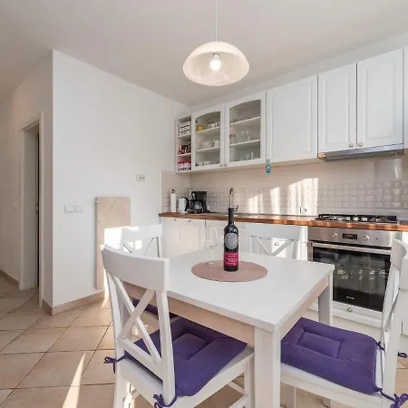 Apartman Exquisite In Kozino With Terrace *